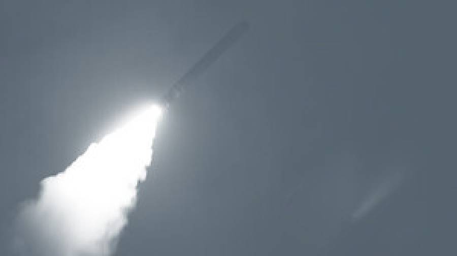 ইসরায়েলে যুদ্ধ শুরুর পর ইরানের সবচেয়ে বড় ক্ষেপণাস্ত্র হামলা!