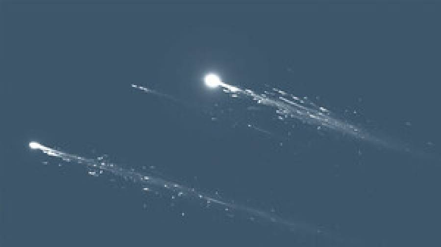 দুবাইয়ে ভবনের ওপর আছড়ে পড়ল ধ্বংসাবশেষ