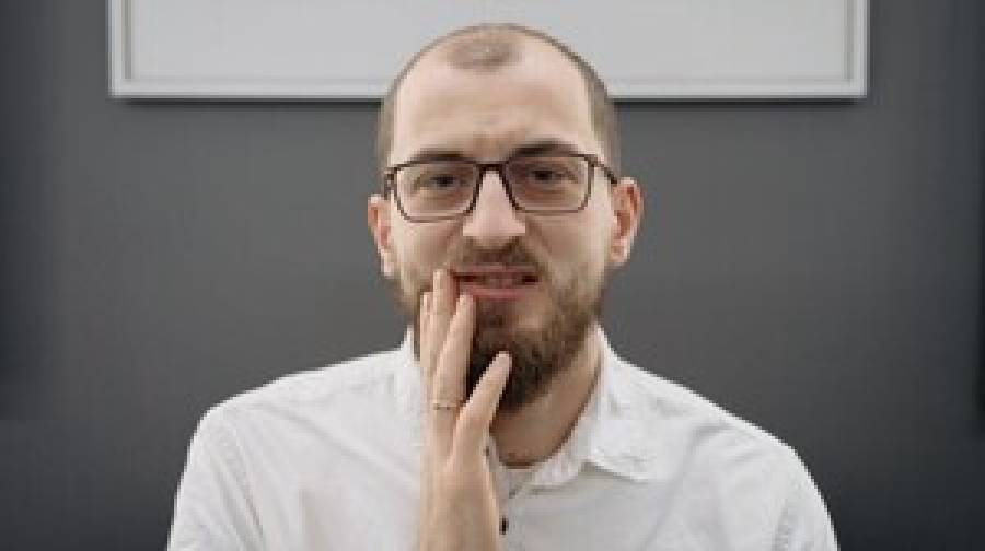 আক্কেলদাঁতের ব্যথায় ভুগছেন? অবহেলা করলেই হতে পারে বড় বিপদ!