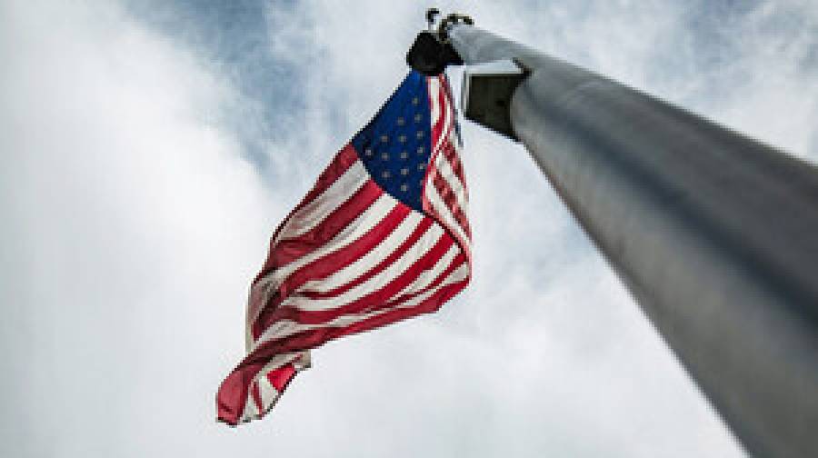 আলোচনার মাঝেই মধ্যপ্রাচ্যে সেনা পাঠাচ্ছে যুক্তরাষ্ট্র