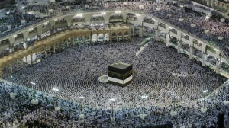 ১৮ এপ্রিল শুরু হচ্ছে হজ ফ্লাইট, এবার হজে যাচ্ছেন ৭৮ হাজার ৫০০ জন