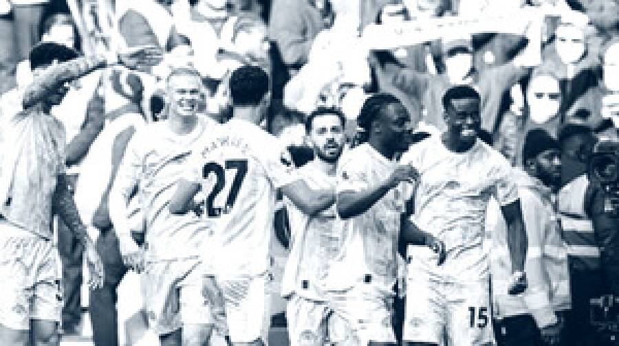 চেলসিকে উড়িয়ে শিরোপার দৌড়ে শক্তিশালী অবস্থানে ম্যানসিটি