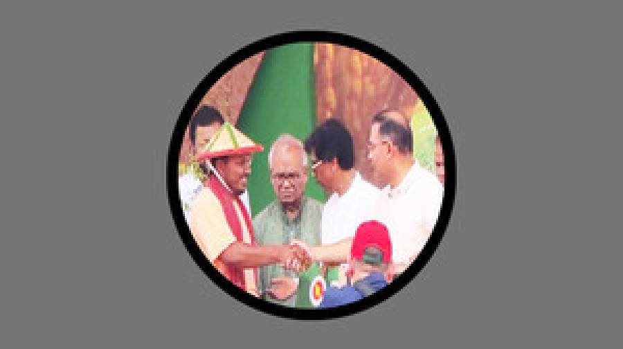 ‘আম-জাম ধরলে পাঠাবেন’—কৃষকদের সঙ্গে হাস্যরসাত্মক মন্তব্য প্রধানমন্ত্রীর