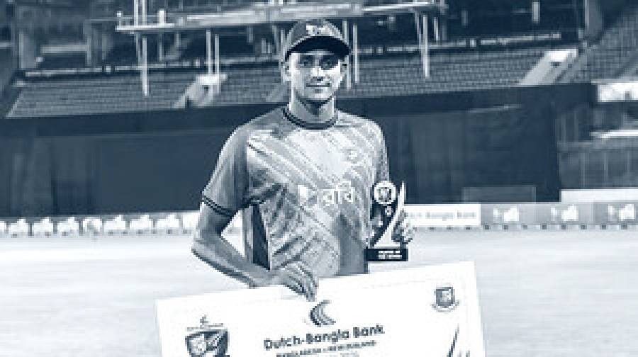 দাবদাহের মাঝেও নাহিদ রানার আগুনে বোলিংয়ে মুগ্ধ কেলি