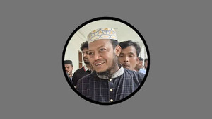 মানহানির মামলা: আগাম জামিন পেলেন আমির হামজা