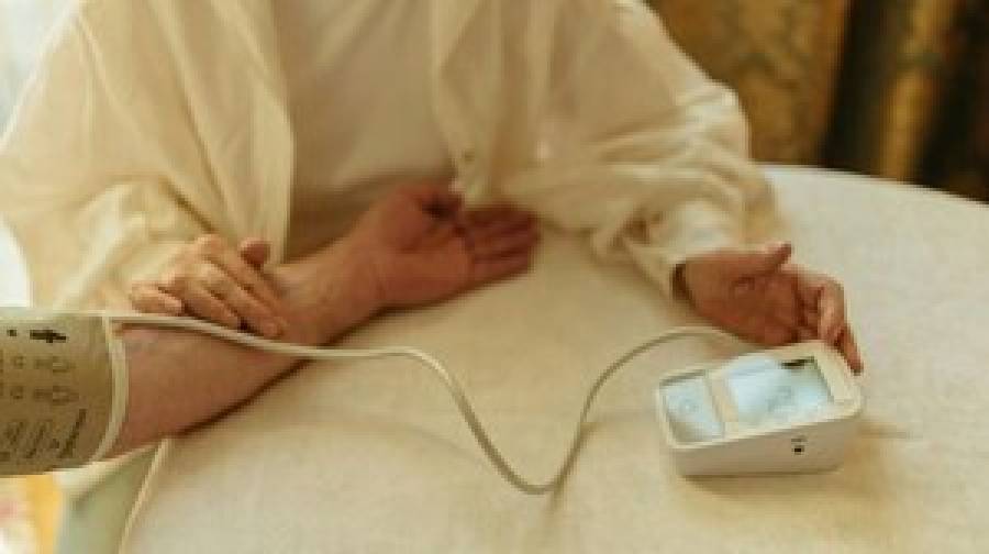 অজান্তেই শরীরের ক্ষতি করছে প্রাত্যহিক পাঁচ অভ্যাস