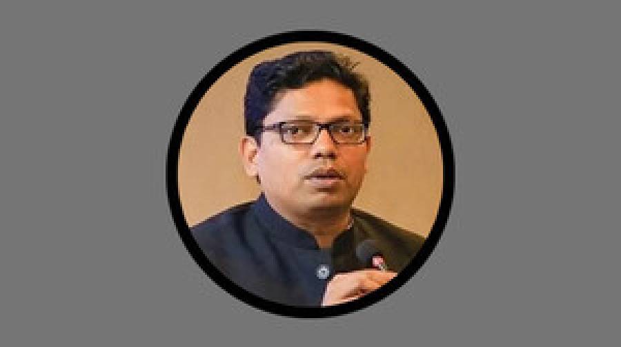 প্রিজনভ্যান দুর্ঘটনায় আহত সাবেক প্রতিমন্ত্রী পলক