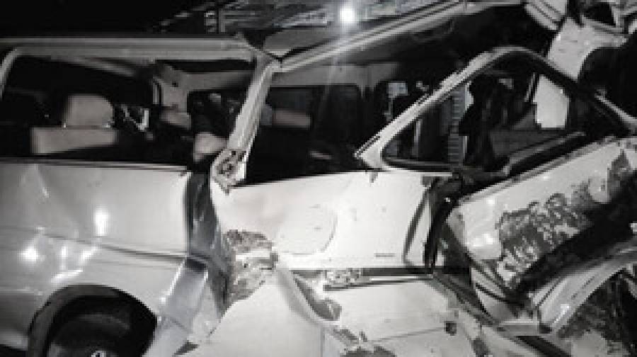 কুড়িগ্রামে সড়কে প্রাণ গেল শিশুসহ ৩ জনের