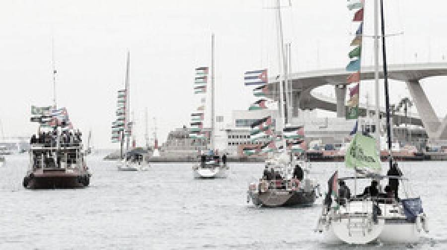 গাজাগামী ফ্লোটিলায় ইসরায়েলি অভিযান, ৭ নৌযান আটক