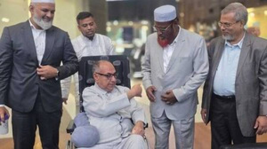মির্জা আব্বাসকে দেখতে গেলেন মিয়া গোলাম পরওয়ার
