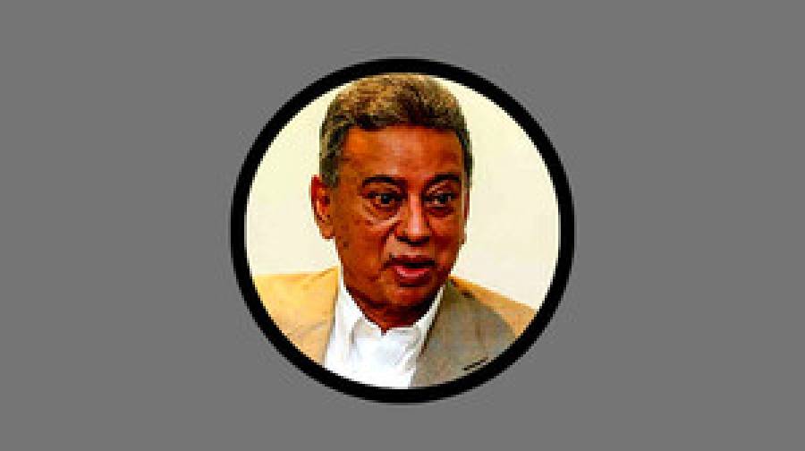 অর্থমন্ত্রী: অর্থনীতি গুটিকয় প্রভাবশালীর হাতে থাকবে না
