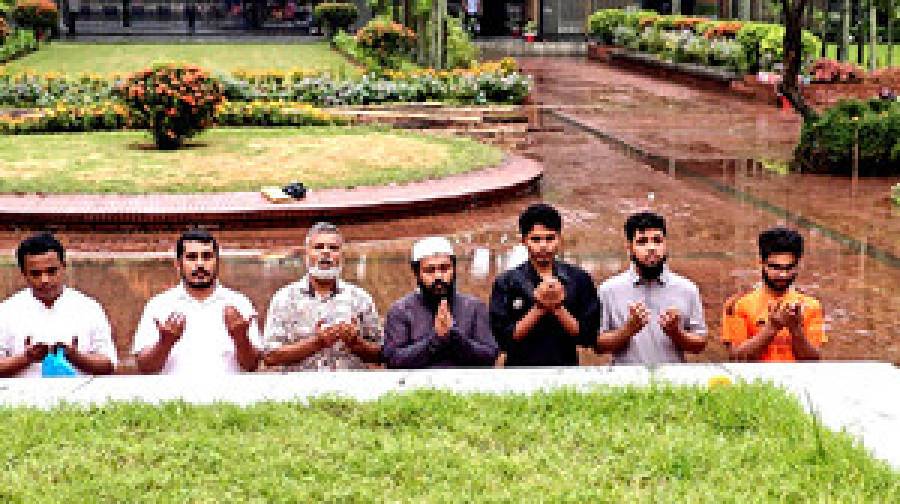 নজরুলকে মুসলিম বিশ্বের অন্যতম প্রধান কবি হিসেবে তুলে ধরার আহ্বান