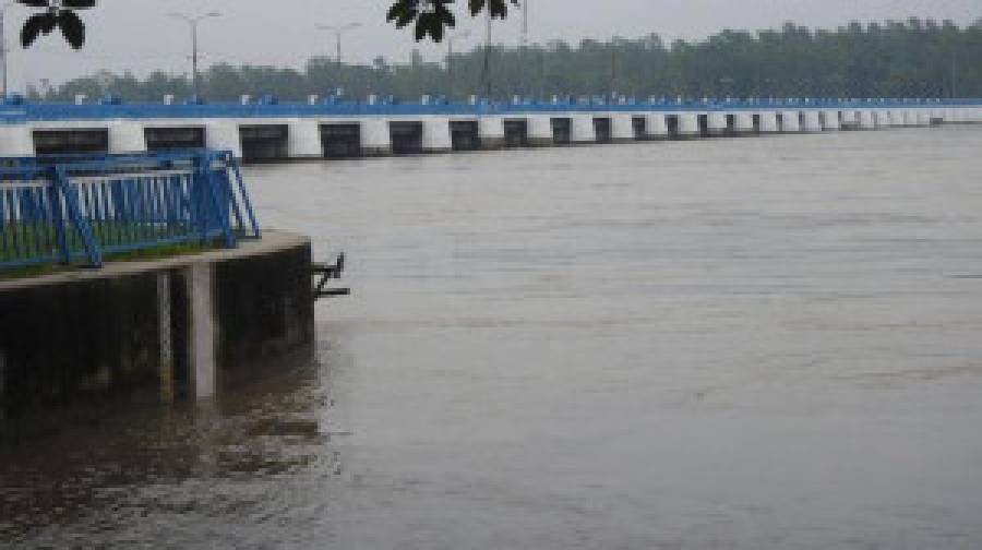 উজানের ঢলে ফুলে উঠছে তিস্তা, বন্যার শঙ্কায় রংপুর অঞ্চলের ৫ জেলা