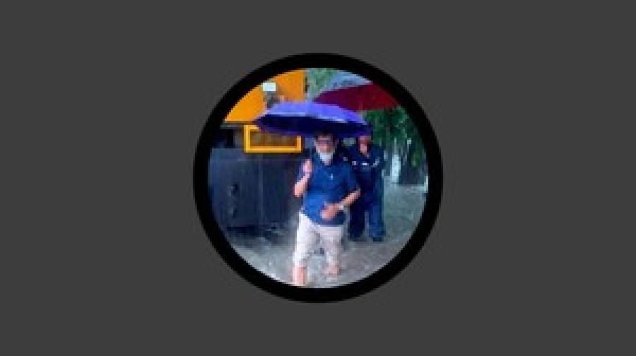 চট্টগ্রাম-কক্সবাজার রেলপথে ট্রেন চলাচল বন্ধ, পানির নিচে ৫০০ মিটার লাইন