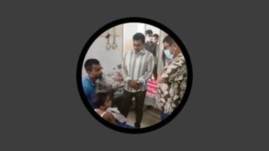 বিনামূল্যের ভ্যাকসিন বাইরে কিনতে বাধ্য করায় ২ কর্মকর্তা বরখাস্ত