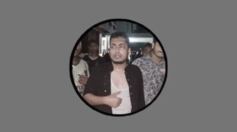 ঢাকা বিশ্ববিদ্যালয়ের হলে মধ্যরাতে সংঘর্ষ, আহত ৬