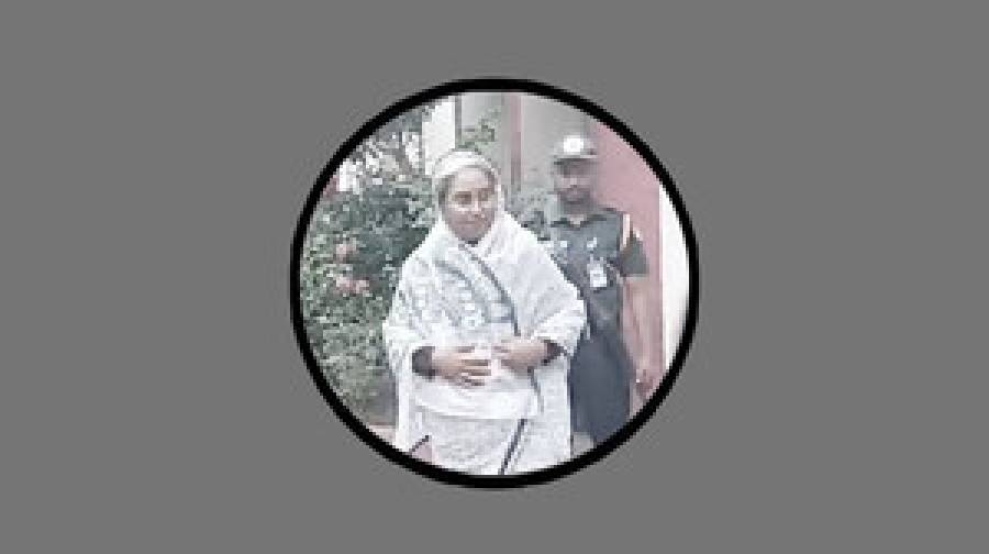স্বামীকে শেষ বিদায় জানাতে প্যারোলে মুক্ত দীপু মনি