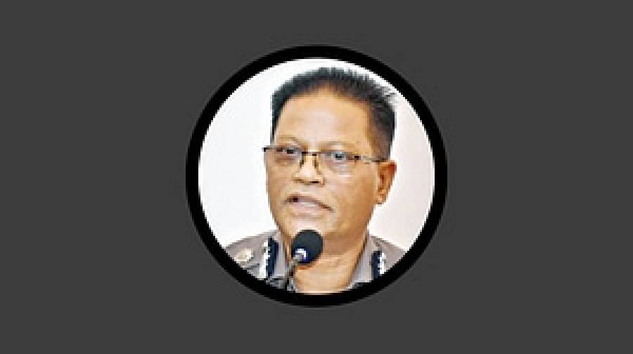 আইজিপি: অপরাধ দমনে পুলিশকে এক ধাপ এগিয়ে থেকে কাজ করতে হবে