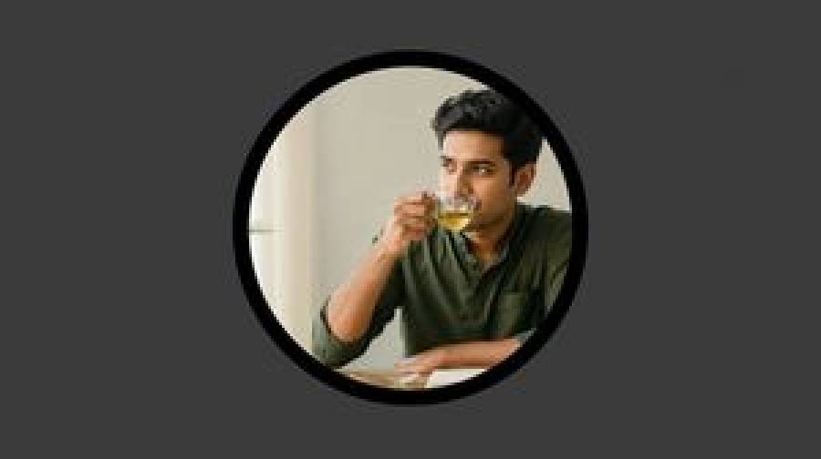 গ্রিন টি পানের ভুল সময়ে হতে পারে বড় স্বাস্থ্যঝুঁকি!