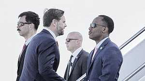 পাকিস্তানে পৌঁছেছে যুক্তরাষ্ট্রের প্রতিনিধিদল