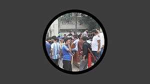 ঢাকা কলেজে ছাত্রদল-শিবির মুখোমুখি সংঘাত, সড়ক ও ক্যাম্পাসে পাল্টাপাল্টি অবস্থান