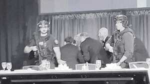 বিকট শব্দে নৈশভোজ পণ্ড, আতঙ্কে সরিয়ে নেওয়া হলো ট্রাম্পকে