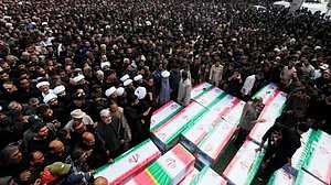 ইরান যুদ্ধ: এক নজরে ৪০ দিনে যত প্রাণ ঝরল