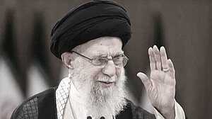 খামেনির উত্তরসূরী কে হবেন, তা নিয়ে ধোঁয়াশা