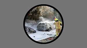 ট্রাম্পের ‘ভালো আলোচনা’ দাবির মাঝেই ইসরায়েলে দফায় দফায় হামলা