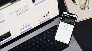 আইফোন ব্যবহারকারীদের জন্য নতুন আর্থিক প্রতারণার ফাঁদ