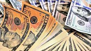 মধ্যপ্রাচ্যে উত্তেজনায় তেলের মূল্যবৃদ্ধি, শক্তিশালী হচ্ছে ডলার