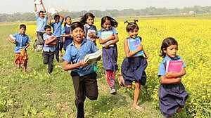 লম্বা ছুটিতে যাচ্ছে শিক্ষাপ্রতিষ্ঠান