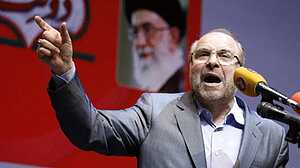 নিজেদের দ্বীপে মার্কিন হামলা হলে ‘সব বাঁধ ভেঙে যাবে’, ইরানের হুঁশিয়ারি