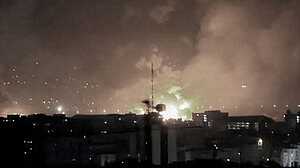 তেহরানের প্রধান বিমানবন্দরে ভয়াবহ বিস্ফোরণ, পুড়ছে উড়োজাহাজ