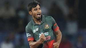 কিউইদের বিপক্ষে শেষ ম্যাচের স্কোয়াডে ফিরলেন পেসার তানজিম