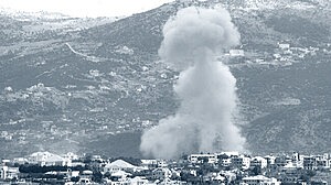 লেবাননে হামলা আরও তীব্র করার কথা ভাবছে ইসরায়েল