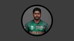 ‘পরীক্ষা-নিরীক্ষার নামে তামাশা বন্ধ হোক’—বিসিবিকে ইমরুল কায়েস