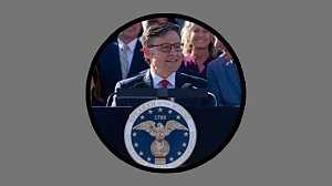 যুদ্ধ শেষের দিকে— ইঙ্গিত দিলেন হাউস স্পিকার মাইক জনসন