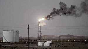 তেলক্ষেত্র ও বিমান ঘাঁটিতে হামলা প্রতিহত করার দাবি সৌদি আরবের