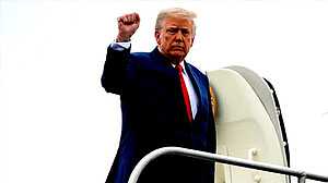 অল্পের জন্য টিকল ট্রাম্পের যুদ্ধ ক্ষমতা