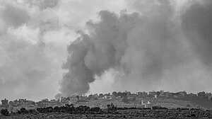 লেবাননে ইসরায়েলের হামলা চলছেই, যুদ্ধবিরতি ভেঙে পড়ার শঙ্কা