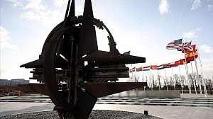 ন্যাটোর পূর্বাঞ্চল থেকে সেনা কমাচ্ছে যুক্তরাষ্ট্র