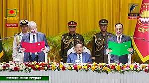 ২৩তম রাষ্ট্রপতি হিসেবে শপথ নিলেন মির্জা ফখরুল