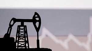 রাশিয়া থেকে তেল কেনার ছাড়ের মেয়াদ বাড়াল যুক্তরাষ্ট্র