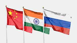 ভারত, চীন ও রাশিয়ার নতুন ঋণের প্রতিশ্রুতি মেলেনি, তবে অর্থছাড় অব্যাহত