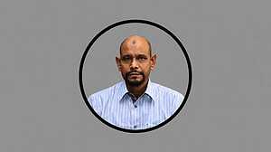 শাপলা চত্বর ট্র্যাজেডি: সাবেক ডিআইজিকে জিজ্ঞাসাবাদের নির্দেশ