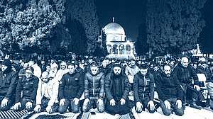 আল-আকসা মসজিদে রমজানের প্রথম তারাবিতে হাজারো মুসল্লির ঢল