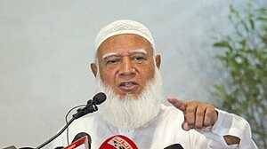 ঢাকা-১৫ আসনে ১৩টি নির্বাচনী বুথ ভাঙচুরের অভিযোগ শফিকুর রহমানের