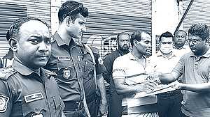 তেল মজুত করে চড়া দামে বিক্রি, মুদি দোকানিকে জরিমানা