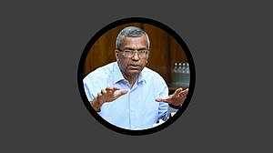 গভর্নর: ইসলামী ব্যাংকসহ ৫ ব্যাংকের আমানত নিয়ে চিন্তার কিছু নেই